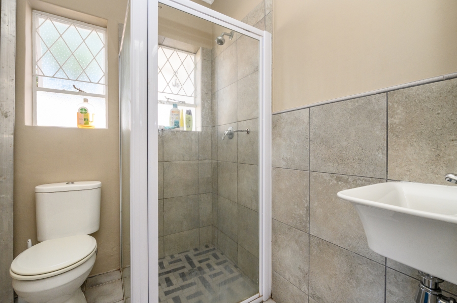 7 Bedroom Property for Sale in Summerstrand Eastern Cape